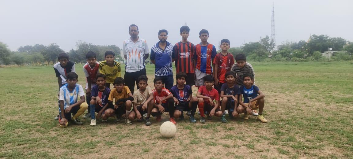 PUSHPA ENGLISH MEDIUM SCHOOL Banner Image